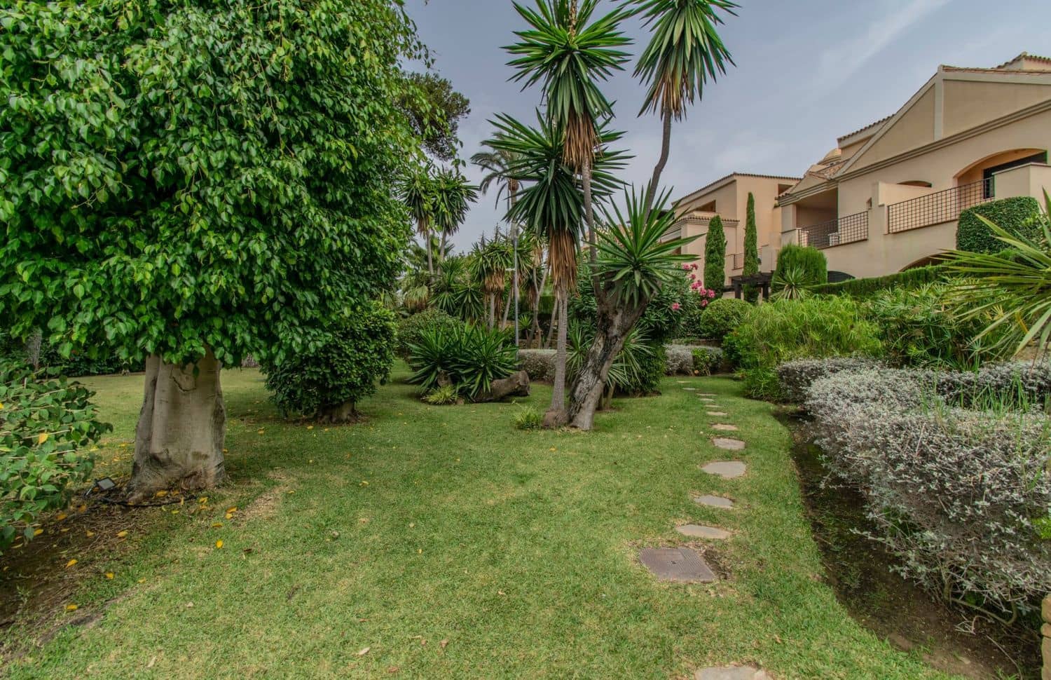 2 chambre Appartement à vendre à Puerto Banus avec piscine garage - 740 340 € (Ref: 9797580)