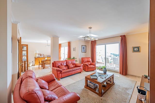 4 slaapkamer Appartement te koop in La Concha - Resina Golf, Estepona met zwembad garage - € 885.000 (Ref: 9797581)