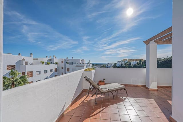 4 slaapkamer Appartement te koop in La Concha - Resina Golf, Estepona met zwembad garage - € 885.000 (Ref: 9797581)