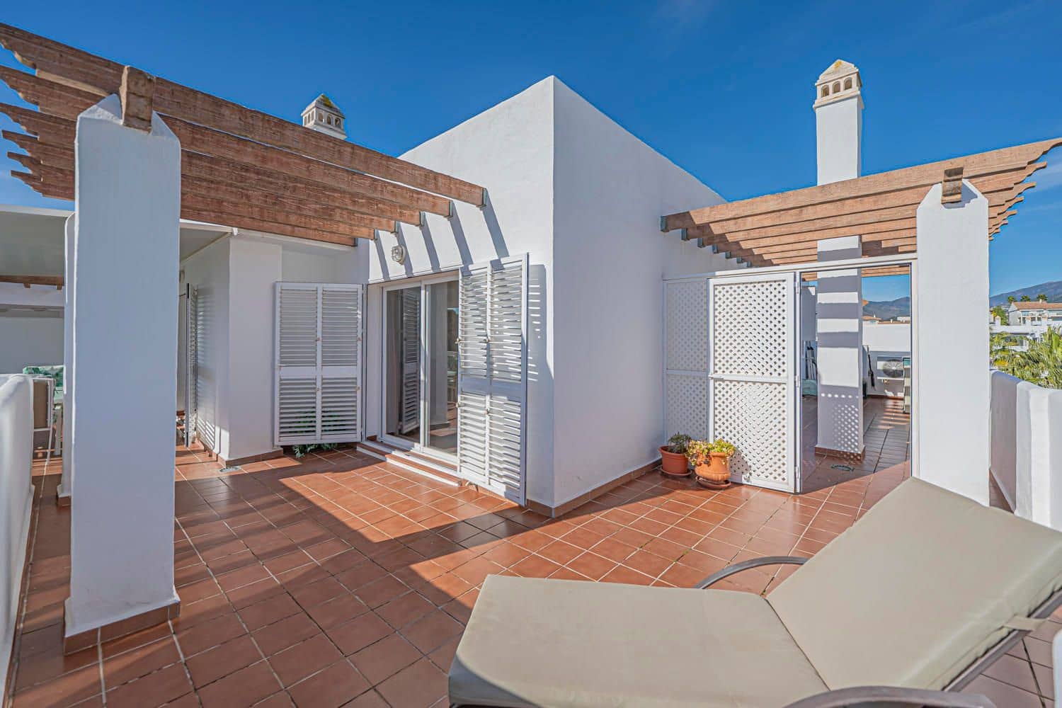 4 slaapkamer Appartement te koop in New Golden Mile met zwembad garage - € 885.000 (Ref: 9797581)