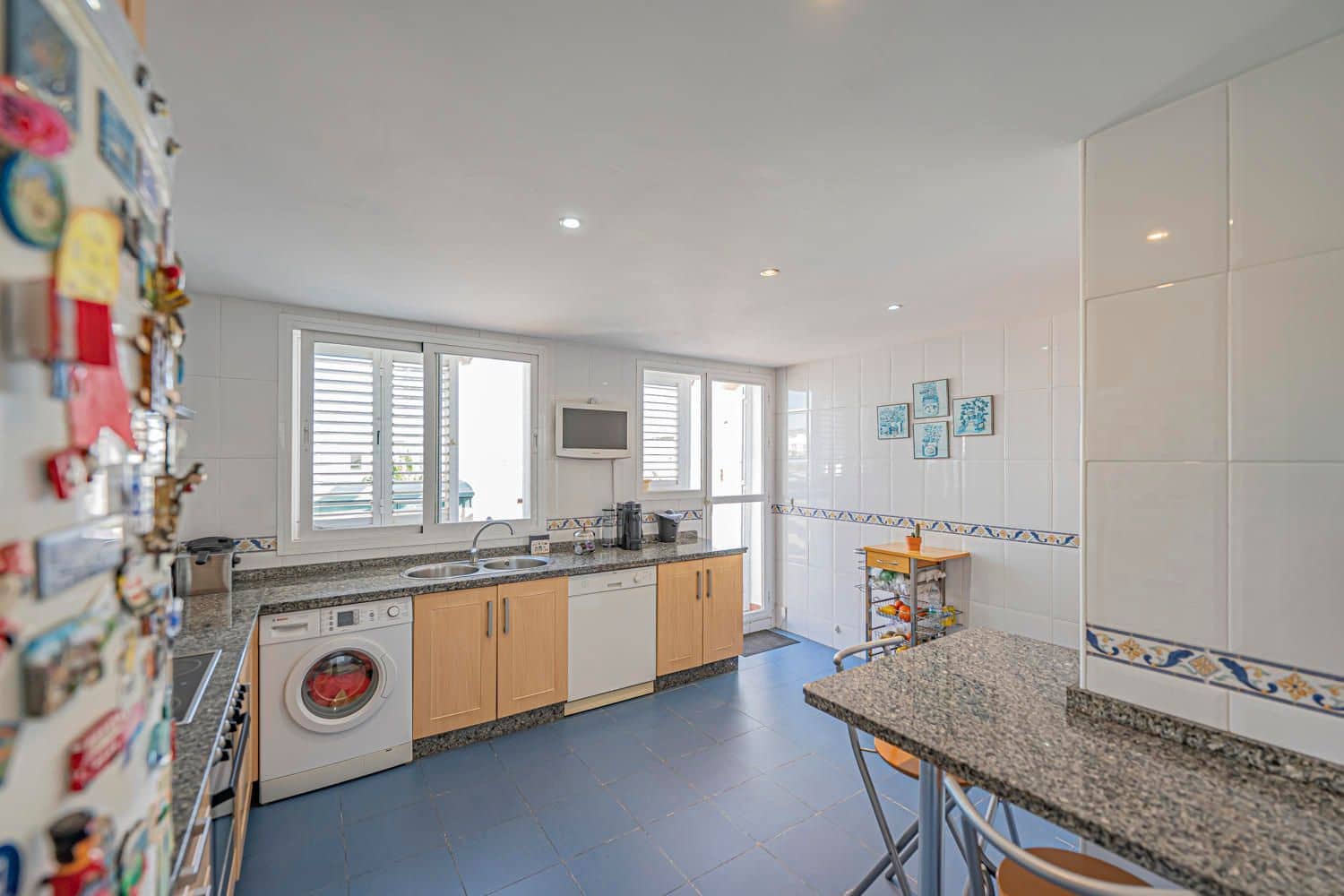 4 slaapkamer Appartement te koop in New Golden Mile met zwembad garage - € 885.000 (Ref: 9797581)