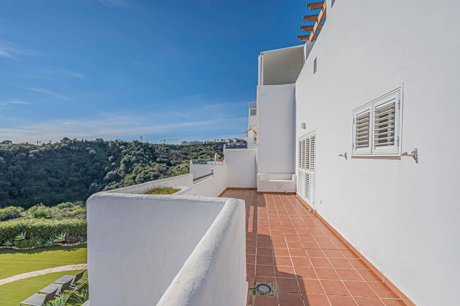 4 slaapkamer Appartement te koop in New Golden Mile met zwembad garage - € 885.000 (Ref: 9797581)