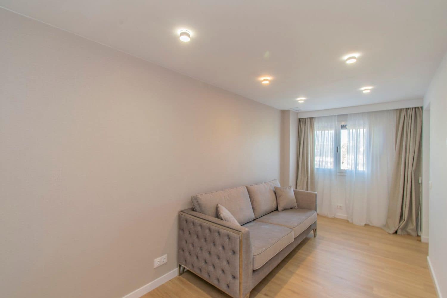 Apartamento de 3 habitaciones en Guadalmansa en venta con piscina garaje - 950.000 € (Ref: 9797583)