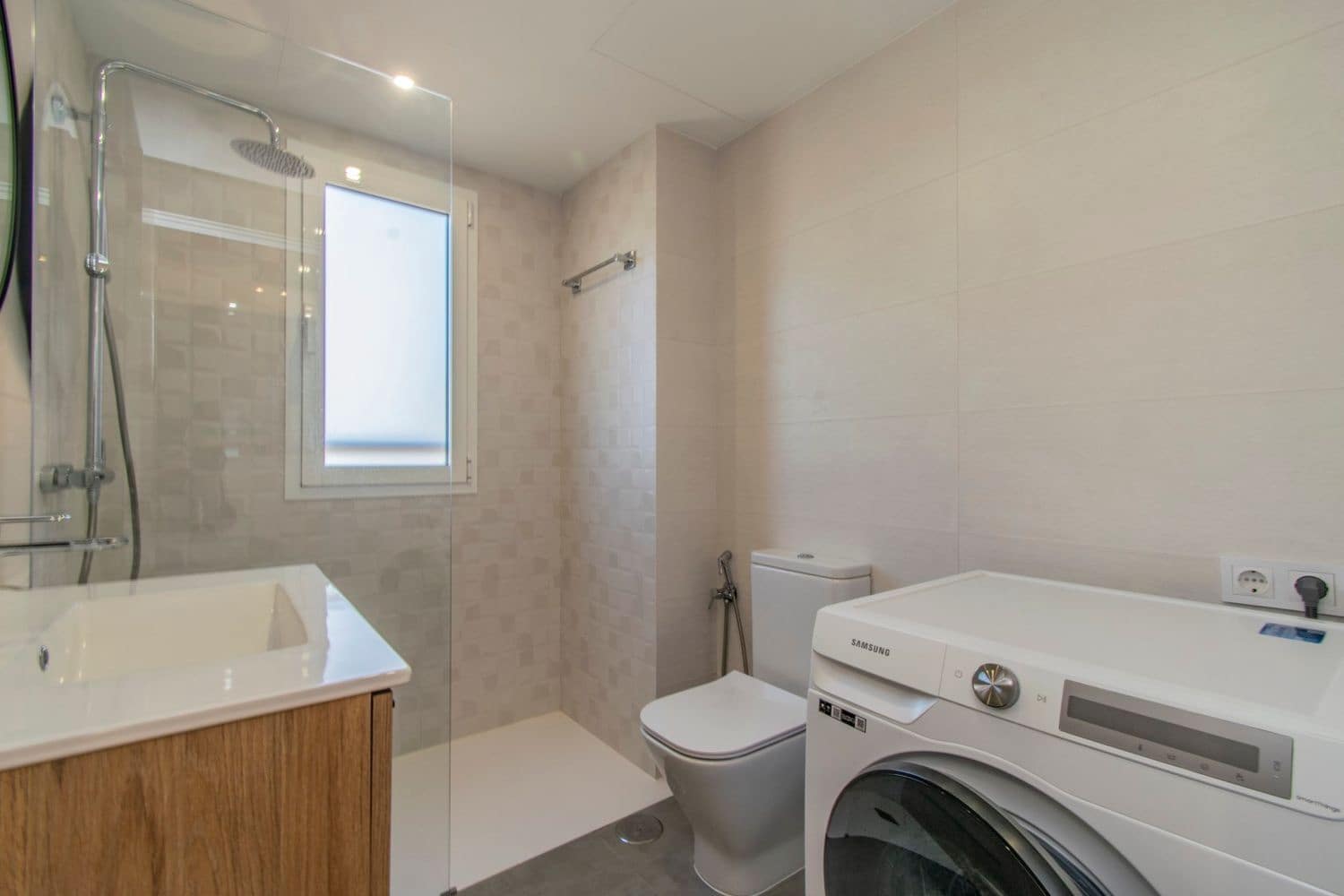 Apartamento de 3 habitaciones en Guadalmansa en venta con piscina garaje - 950.000 € (Ref: 9797583)