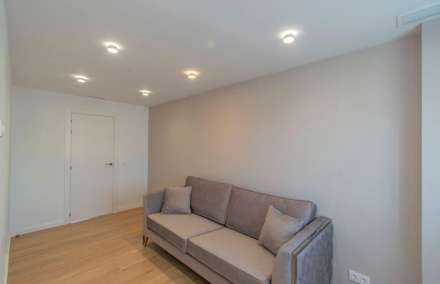 Apartamento de 3 habitaciones en Guadalmansa en venta con piscina garaje - 950.000 € (Ref: 9797583)