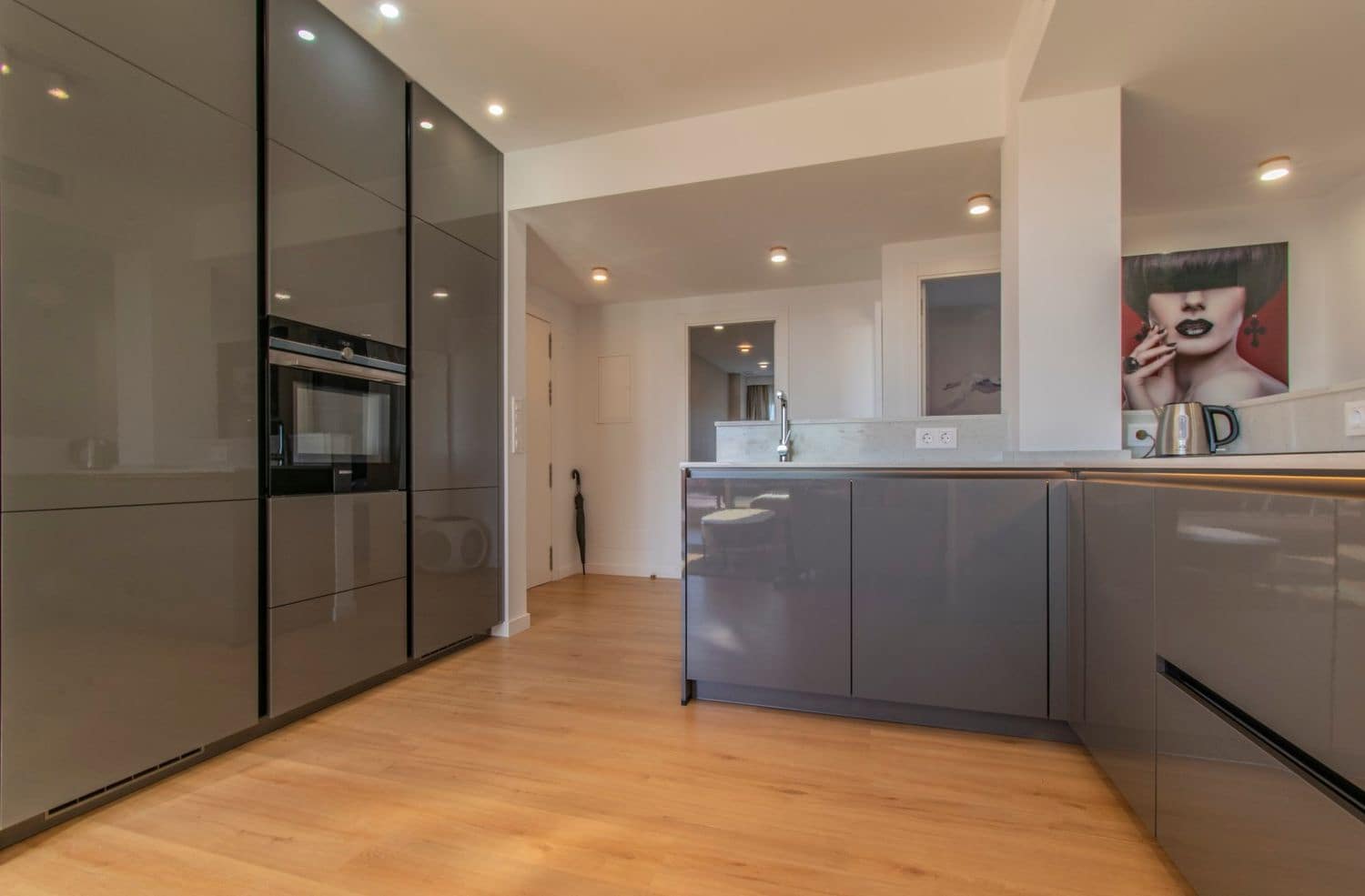 Apartamento de 3 habitaciones en Guadalmansa en venta con piscina garaje - 950.000 € (Ref: 9797583)