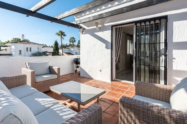 2 Zimmer Apartment zu verkaufen in La Dama de Noche - La Alzambra, Marbella mit Pool Garage - 499.000 € (Ref: 9797584)