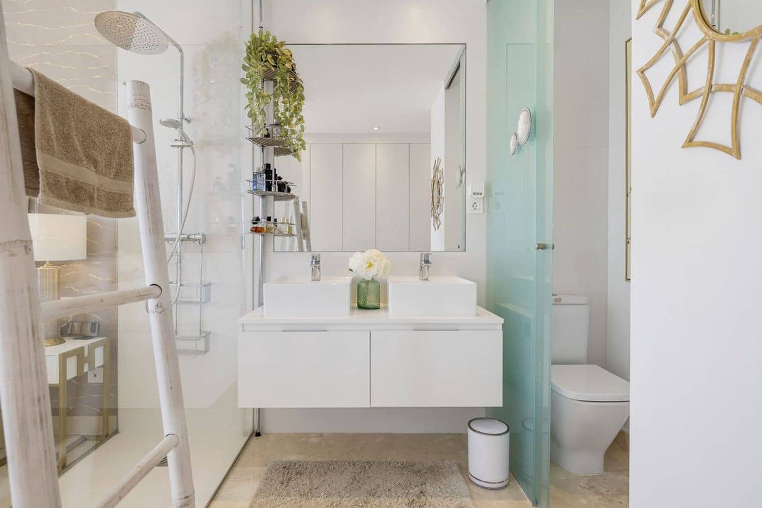 3 sypialnia Apartament na sprzedaż w Benahavis z basenem garażem - 695 000 € (Ref: 9797585)