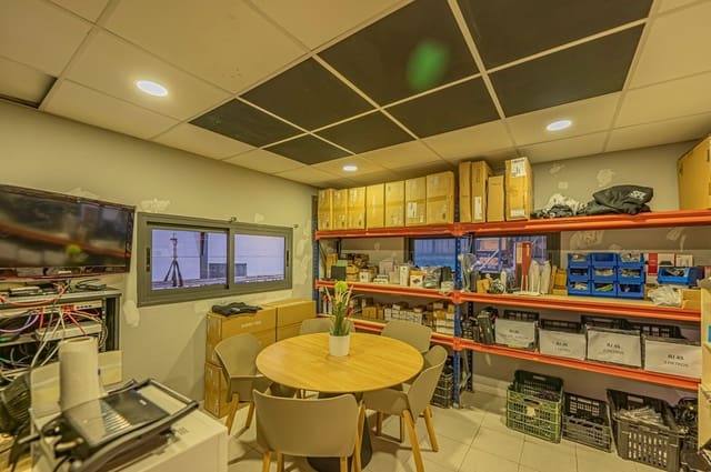 Gewerbe zu verkaufen in Marbella - 340.000 € (Ref: 9797586)