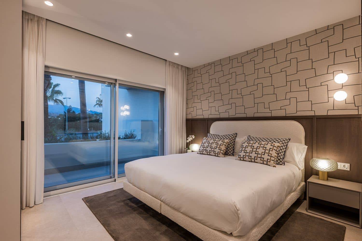 3 Zimmer Apartment zu verkaufen in New Golden Mile mit Pool Garage - 1.995.000 € (Ref: 9797587)