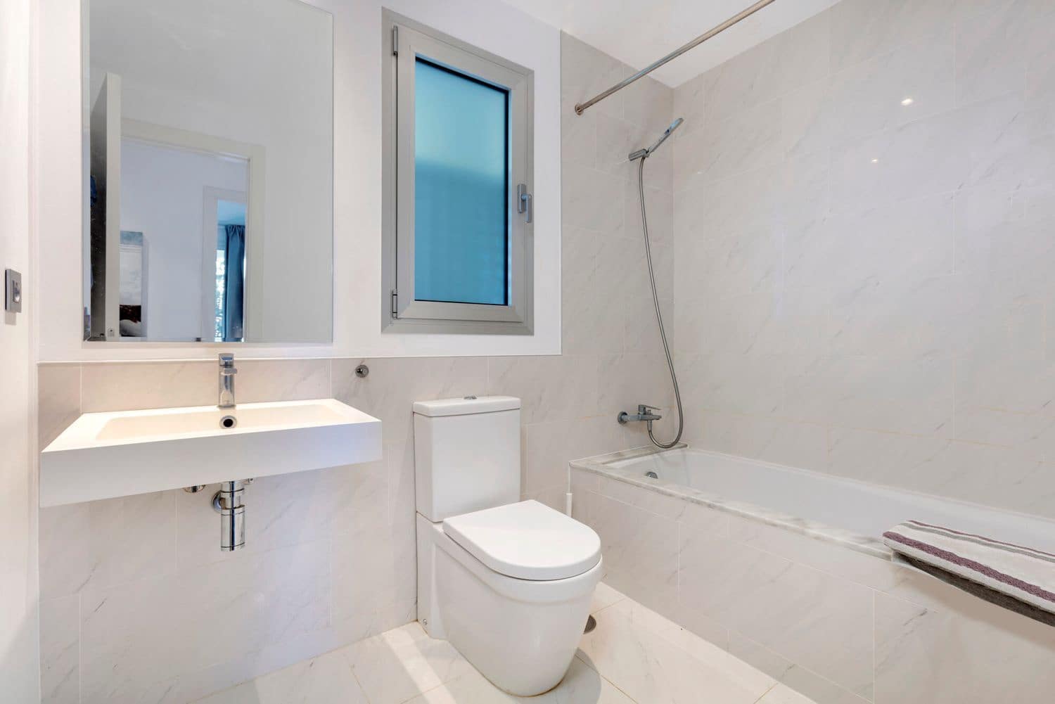 3 Zimmer Apartment zu verkaufen in New Golden Mile mit Pool Garage - 498.500 € (Ref: 9797592)