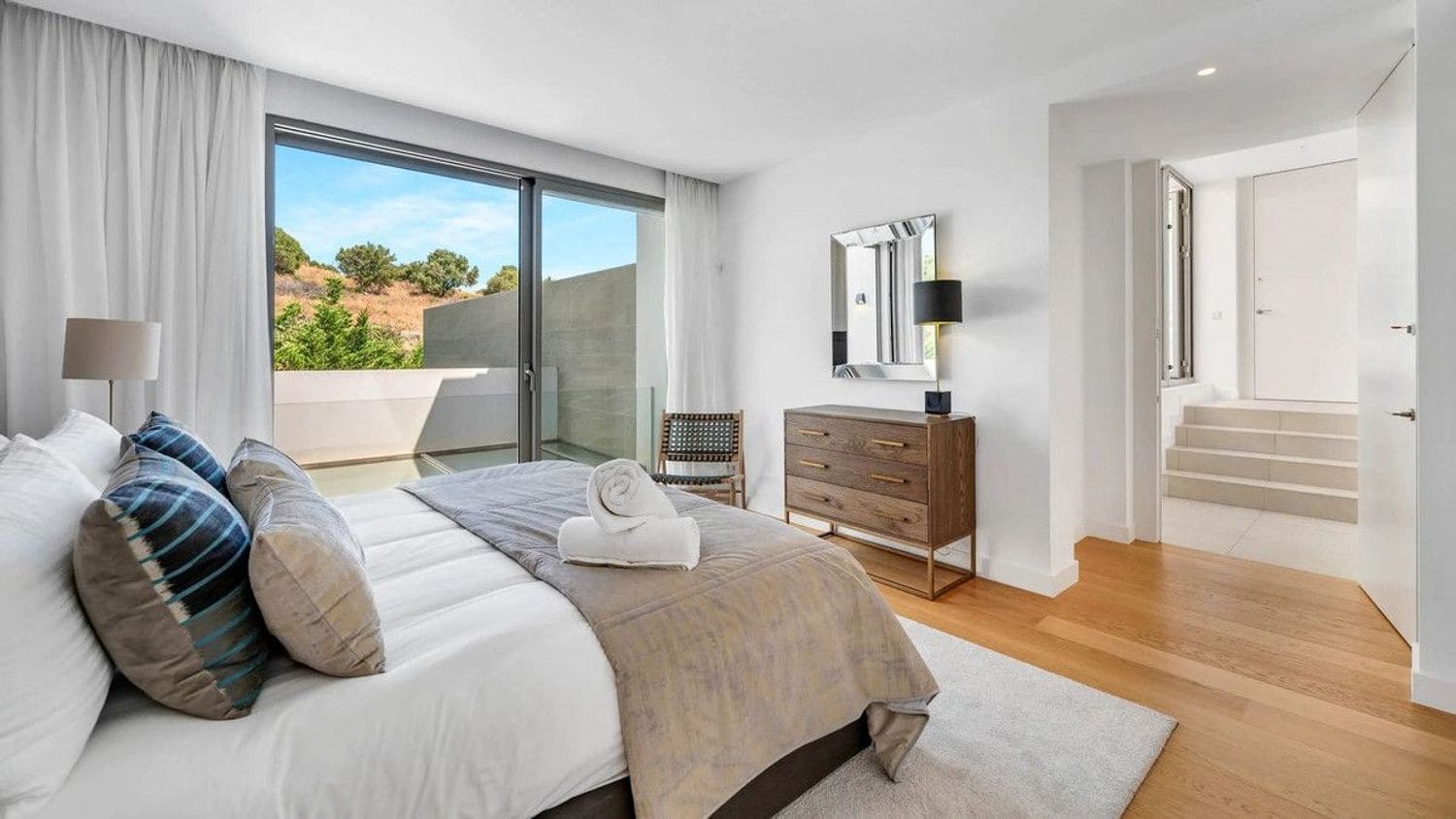 5 soverom Villa til salgs i Bel-Air med svømmebasseng garasje - € 2 595 000 (Ref: 9797595)