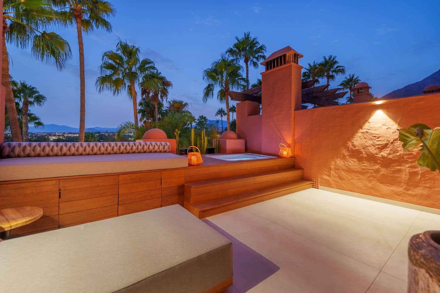 4 soverom Hus til salgs i Marbella med svømmebasseng garasje - € 2 150 000 (Ref: 9797596)