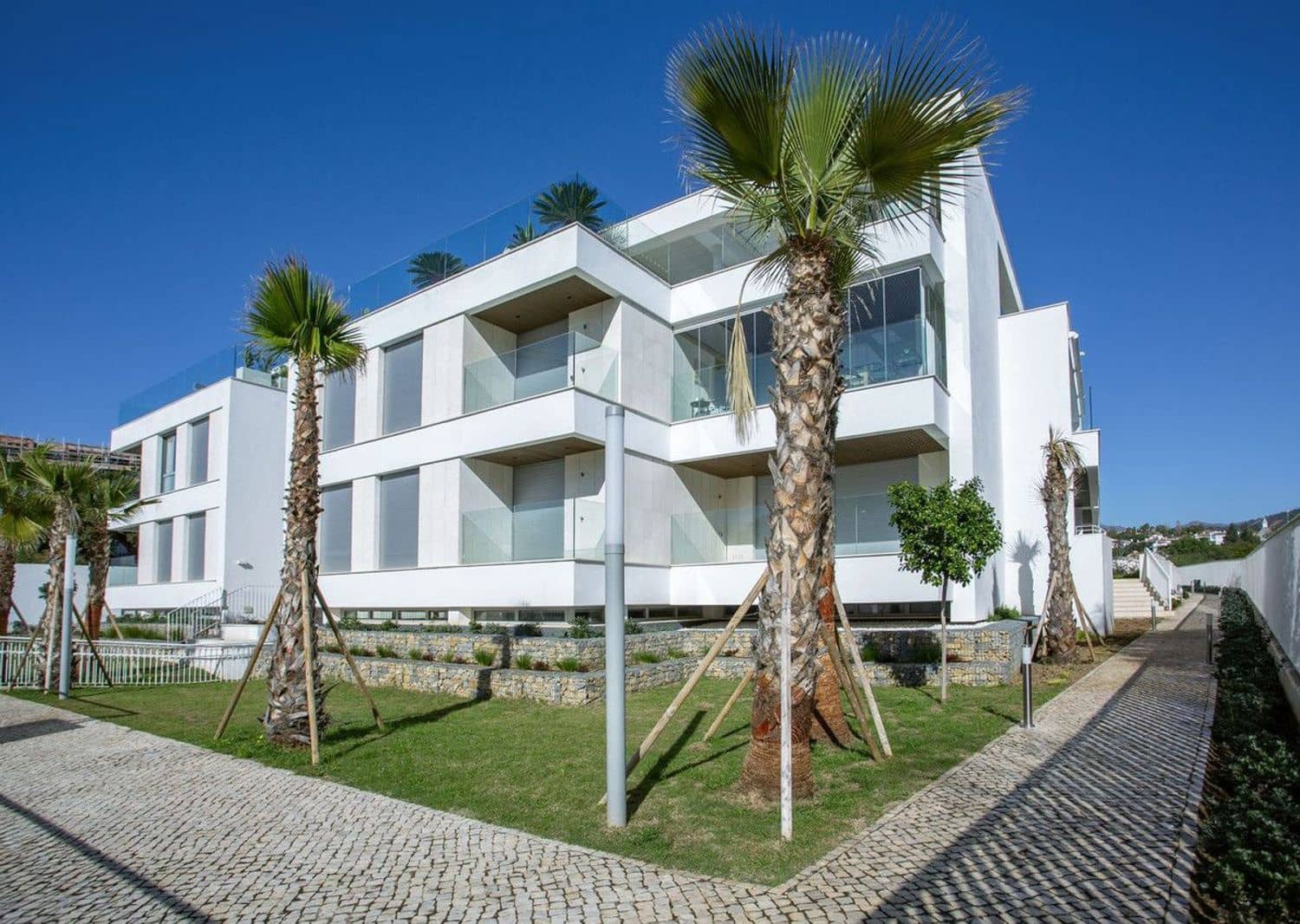 Apartamento de 3 habitaciones en Marbella en venta con piscina garaje - 1.150.000 € (Ref: 9797601)