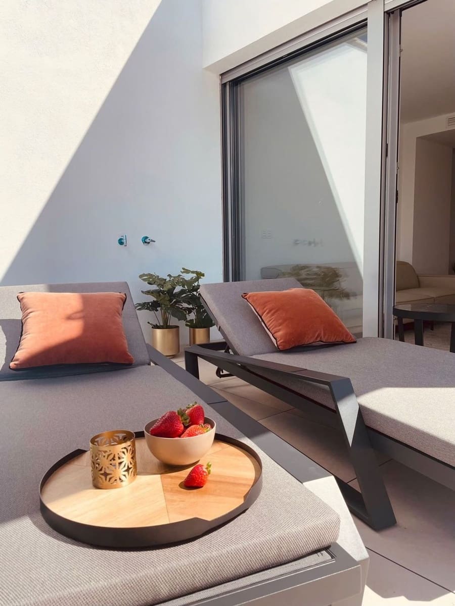 Apartamento de 3 habitaciones en Marbella en venta con piscina garaje - 1.150.000 € (Ref: 9797601)