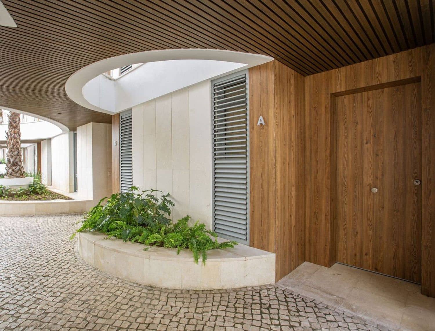 Apartamento de 3 habitaciones en Marbella en venta con piscina garaje - 1.150.000 € (Ref: 9797601)