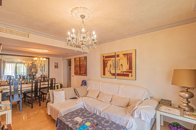 3 slaapkamer Appartement te koop in San Pedro de Alcántara Pueblo, Marbella met zwembad garage - € 485.000 (Ref: 9797602)