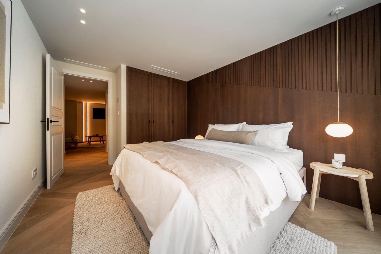 5 soveværelse Villa til salg i Nueva Andalucia med swimmingpool garage - € 5.300.000 (Ref: 9797604)