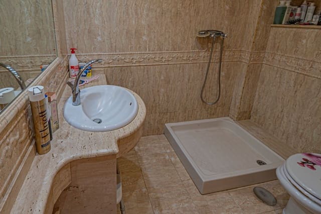 3 sypialnia Apartament na sprzedaż w Centro, Estepona z garażem - 319 000 € (Ref: 9797605)