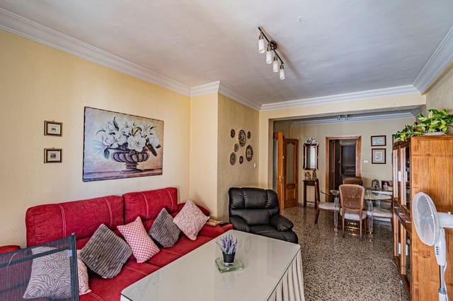 3 sypialnia Apartament na sprzedaż w Centro, Estepona z garażem - 319 000 € (Ref: 9797605)