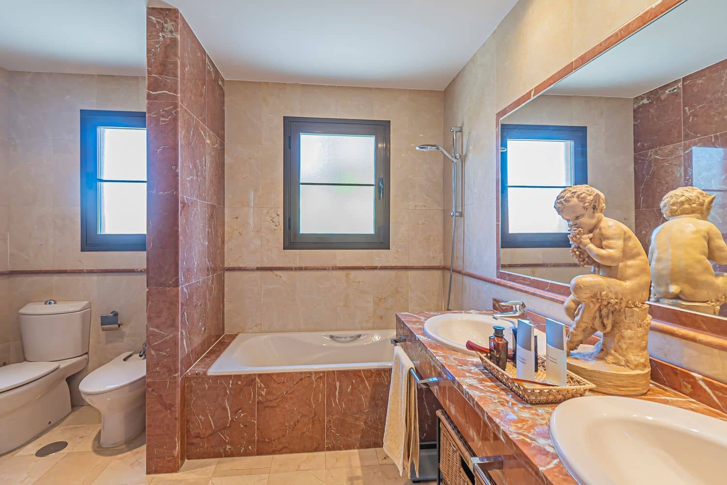 4 camera da letto Appartamento in vendita in Atalaya-Isdabe con piscina garage - 845.000 € (Rif: 9797609)