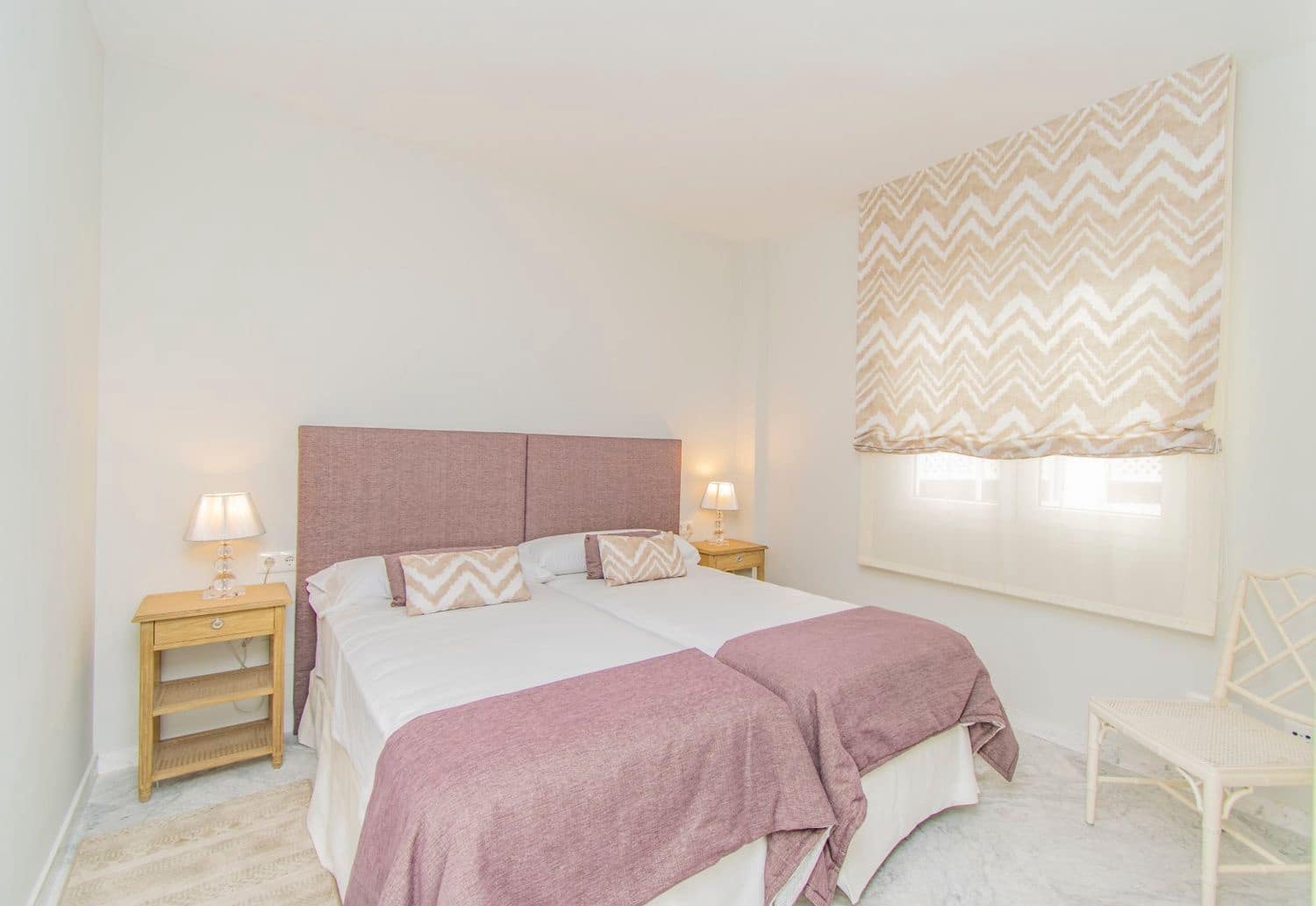 3 quarto Apartamento para venda em Puerto Banus com piscina garagem - 1 500 000 € (Ref: 9797610)