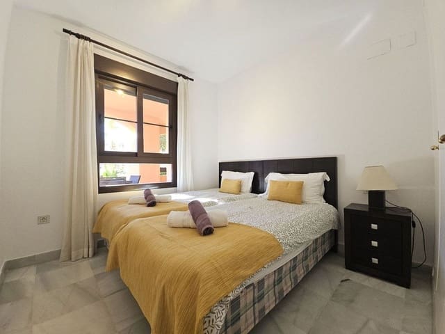 3 quarto Apartamento para venda em Atalaya-Isdabe, Estepona com piscina garagem - 649 000 € (Ref: 9800309)