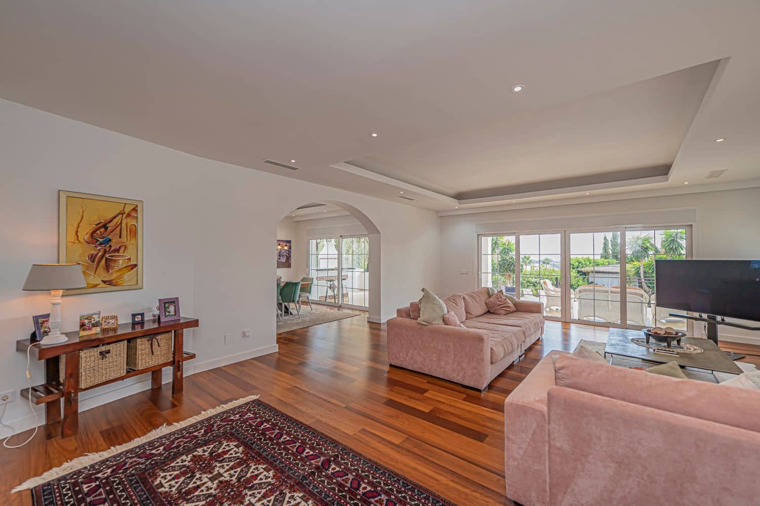 4 quarto Moradia para venda em Benahavis com piscina garagem - 2 480 000 € (Ref: 9800310)