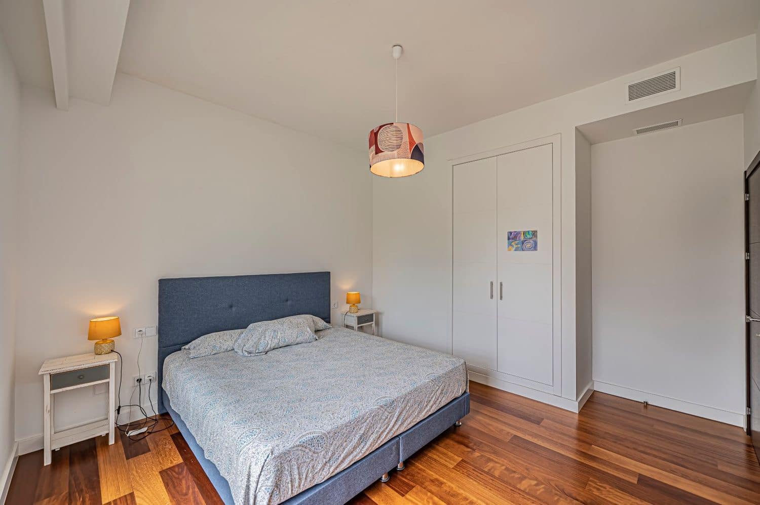 4 quarto Moradia para venda em Benahavis com piscina garagem - 2 480 000 € (Ref: 9800310)