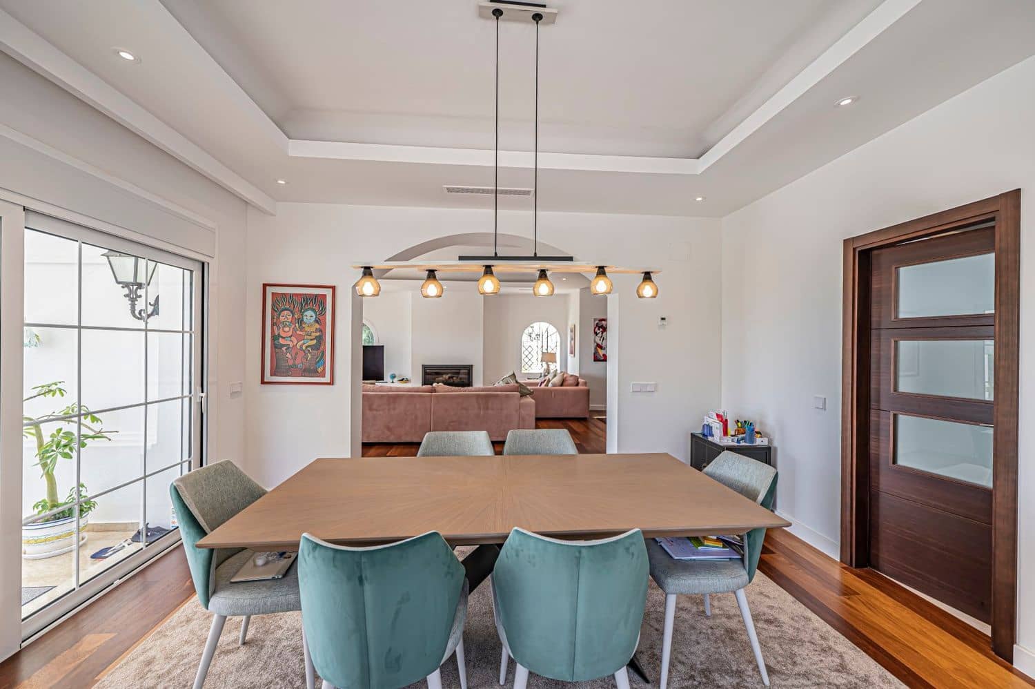 4 quarto Moradia para venda em Benahavis com piscina garagem - 2 480 000 € (Ref: 9800310)