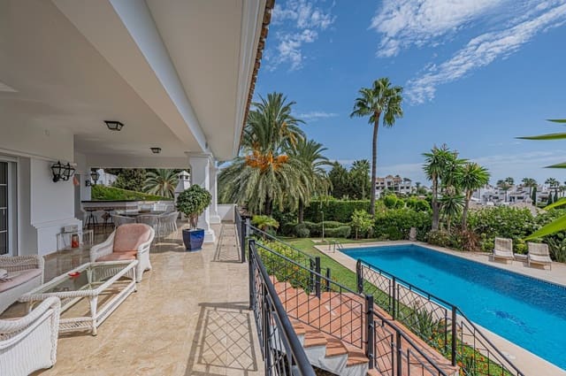 4 chambre Villa/Maison à vendre à El Paraíso, Benahavís avec piscine garage - 2 480 000 € (Ref: 9800310)