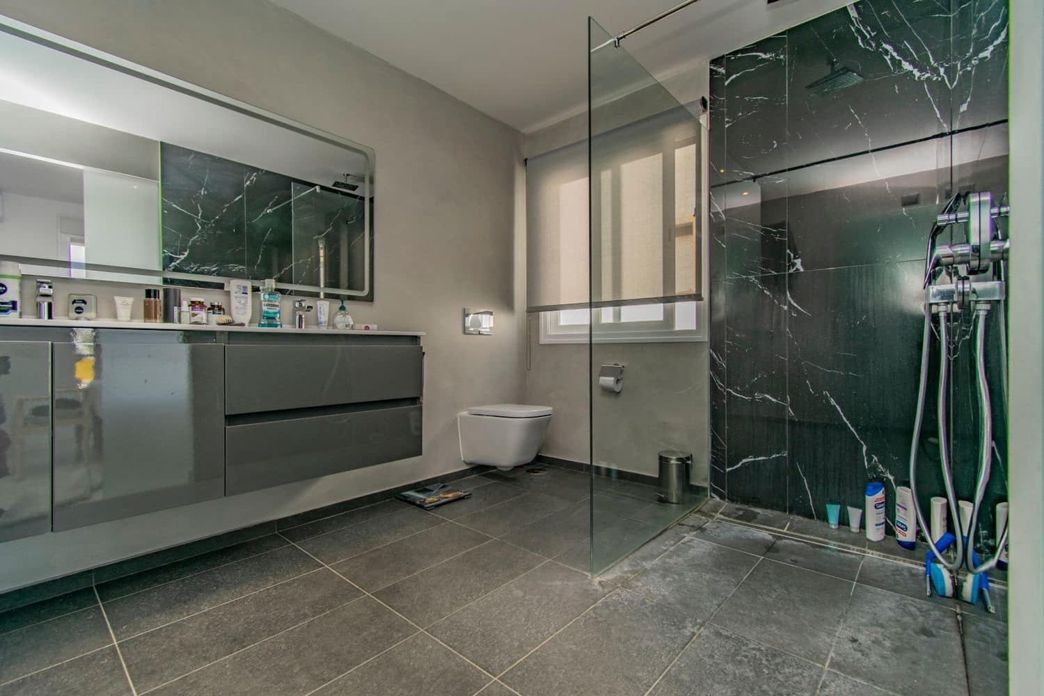 3 bedroom Apartment for sale in San Pedro de Alcantara with garage - € 640,000 (Ref: 9801041)