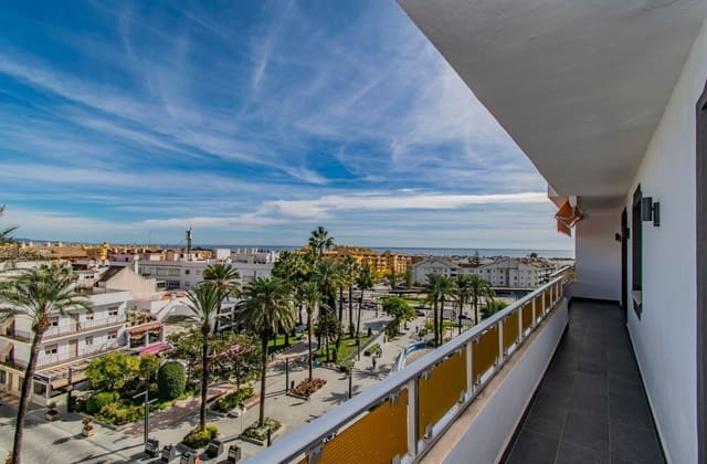 3 Zimmer Apartment zu verkaufen in San Pedro de Alcántara Pueblo, Marbella mit Garage - 640.000 € (Ref: 9801041)