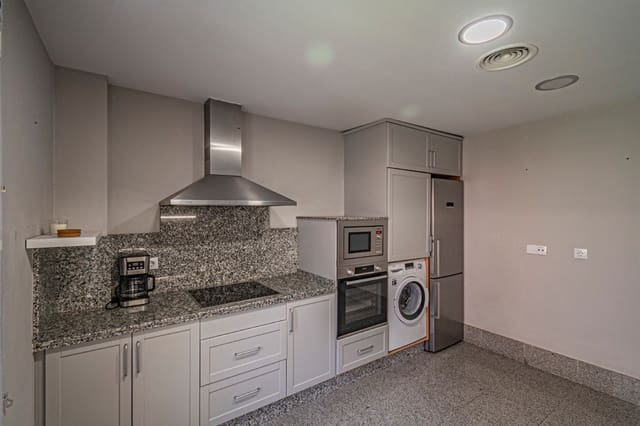 4 Zimmer Villa zu verkaufen in Santa Clara, Marbella mit Pool Garage - 1.649.000 € (Ref: 9803872)