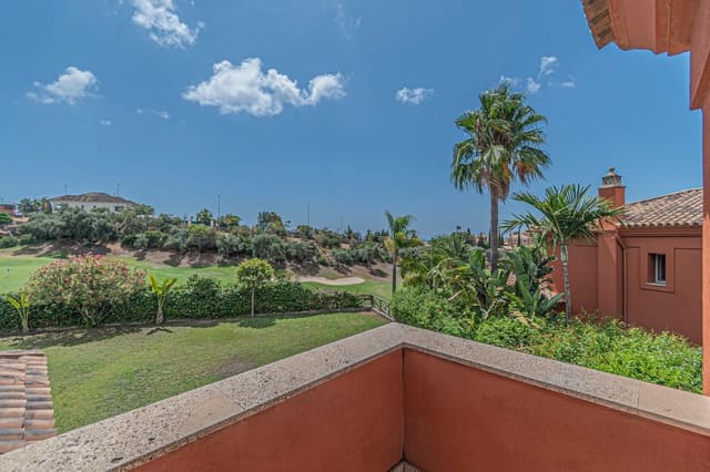 4 Zimmer Villa zu verkaufen in Santa Clara, Marbella mit Pool Garage - 1.649.000 € (Ref: 9803872)