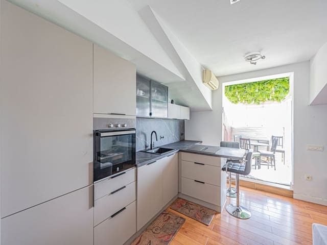 1 sypialnia Apartament na sprzedaż w La Carolina - Guadalpín, Marbella z basenem garażem - 425 000 € (Ref: 9806089)