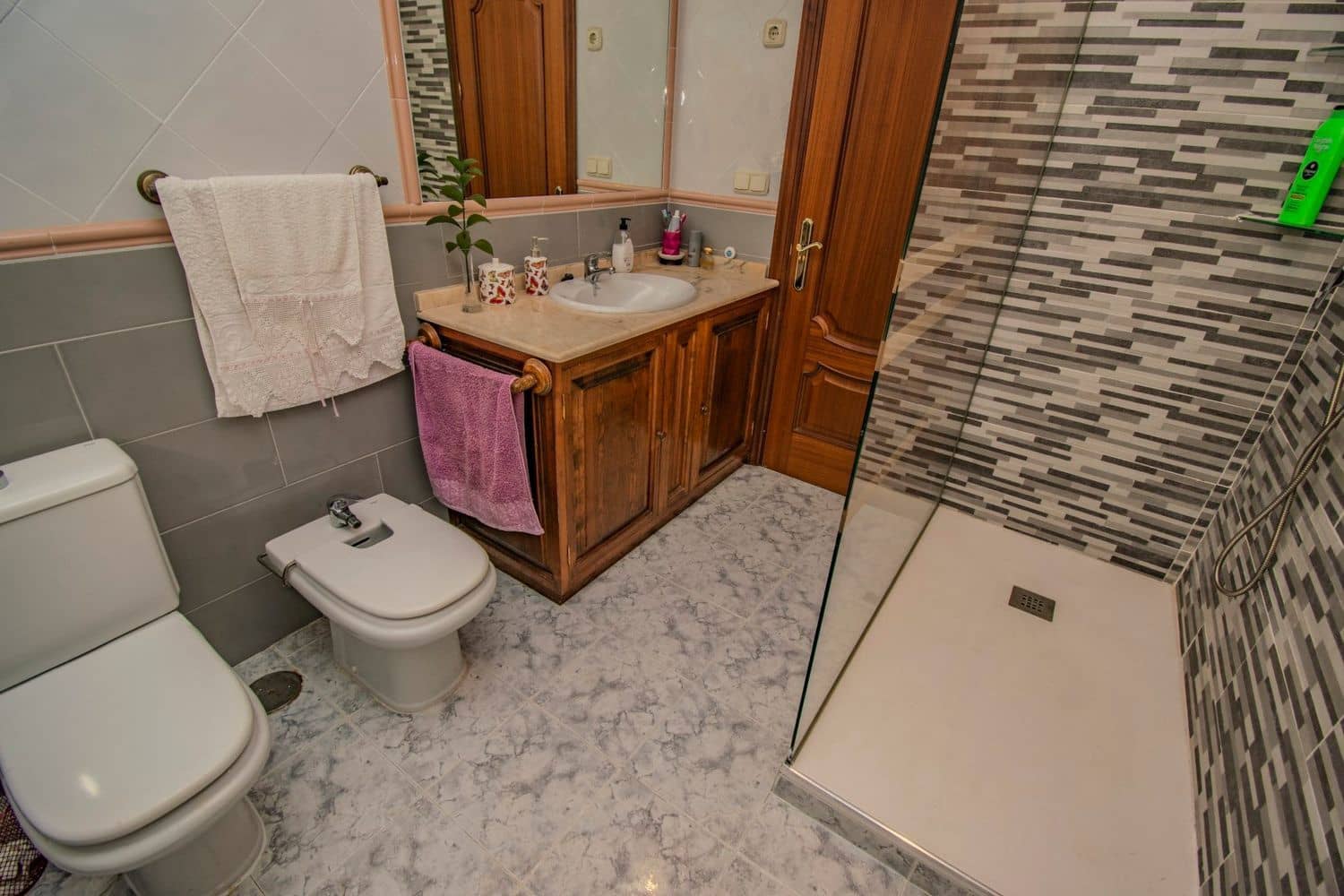 5 sypialnia Willa na sprzedaż w Marbella z basenem garażem - 2 300 000 € (Ref: 9814199)