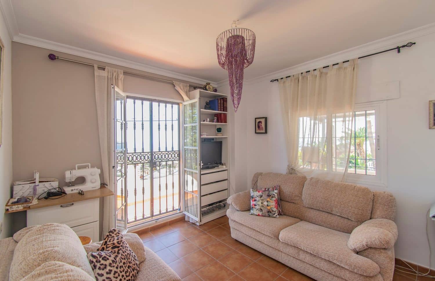 5 sypialnia Willa na sprzedaż w Marbella z basenem garażem - 2 300 000 € (Ref: 9814199)