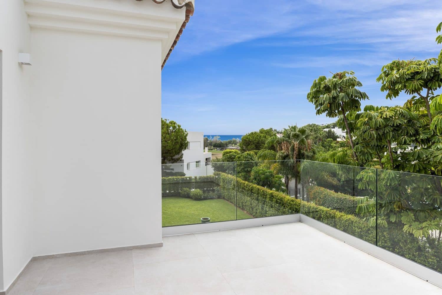4 sovrum Villa till salu i Benahavis med pool garage - 3 450 000 € (Ref: 9815490)