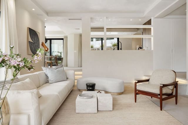 4 sovrum Villa till salu i El Paraíso, Benahavís med pool garage - 3 450 000 € (Ref: 9815490)
