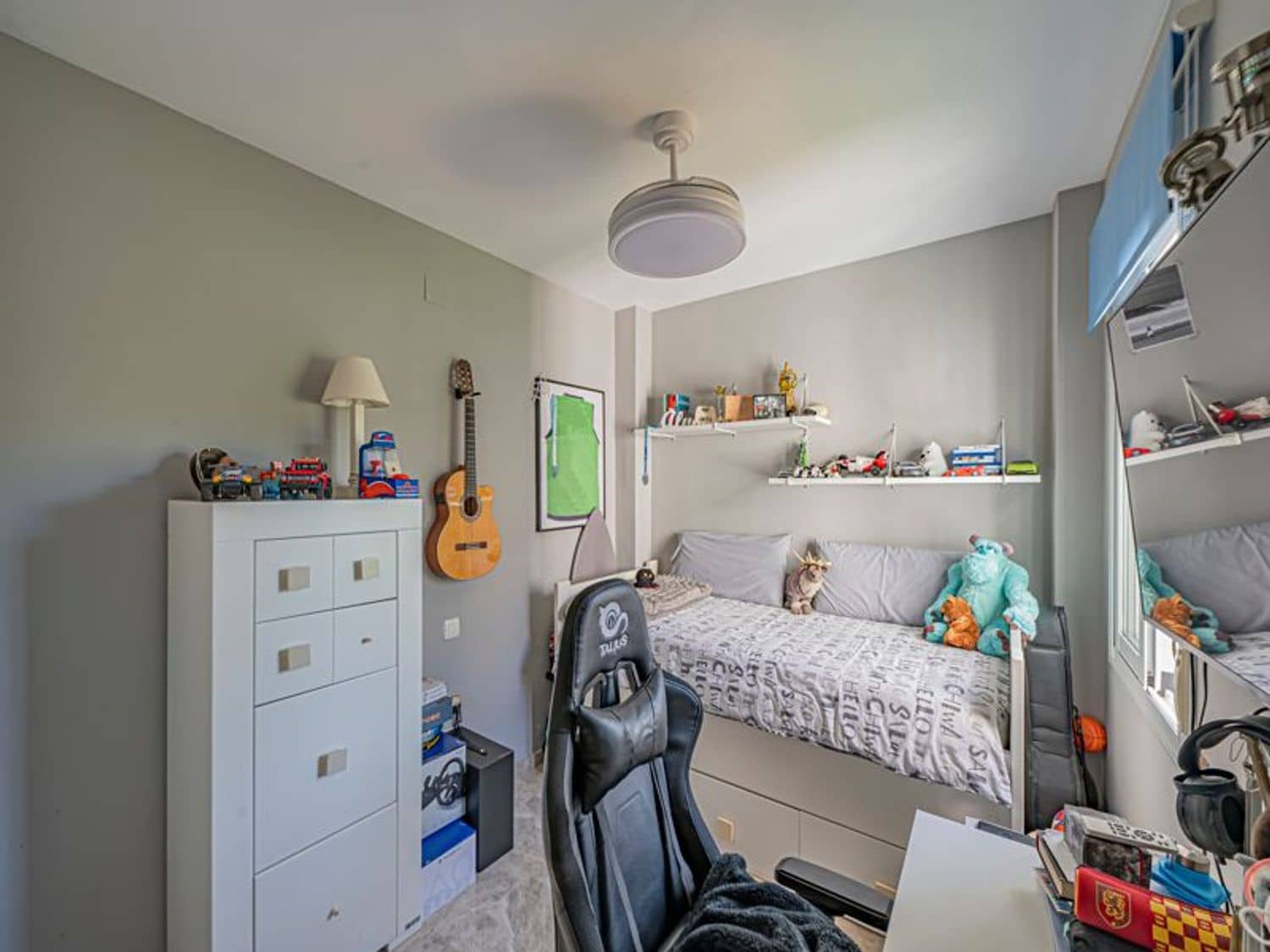 3 Zimmer Apartment zu verkaufen in Nueva Andalucia mit Pool Garage - 560.000 € (Ref: 9816820)