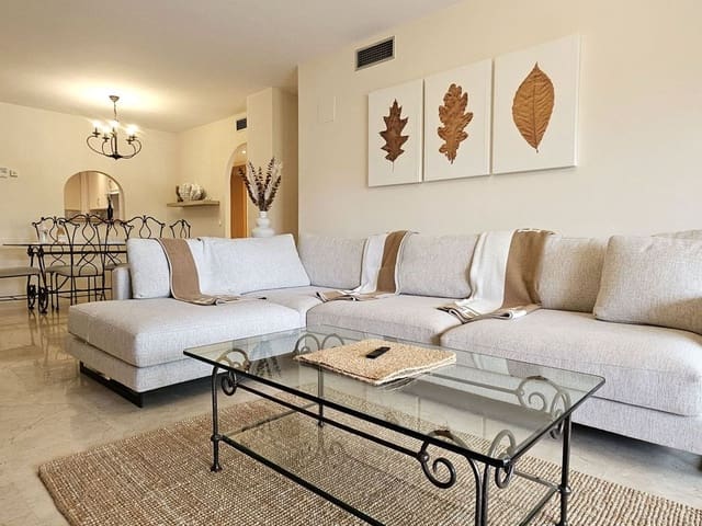3 bedroom Apartment for sale in El Paraiso, Estepona with pool garage - € 550,000 (Ref: 9819903)