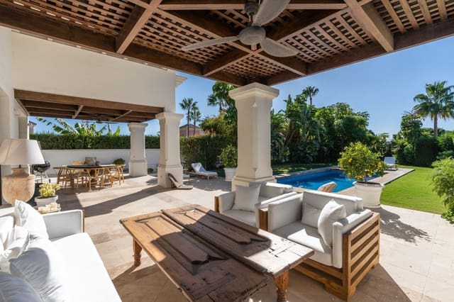 5 makuuhuone Huvila vuokrattavana paikassa Lomas De Marbella, Marbella mukana uima-altaan 
autotalli - 15 000 € (Ref: 9819904)