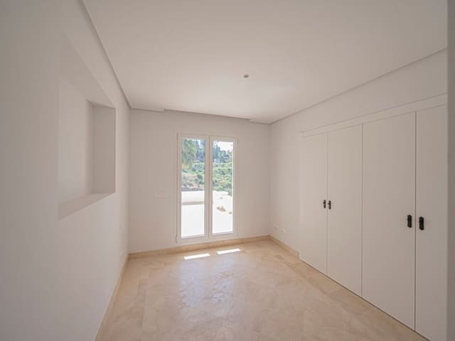 2 camera da letto Appartamento in vendita in Los Naranjos, Marbella con piscina garage - 475.000 € (Rif: 9826136)