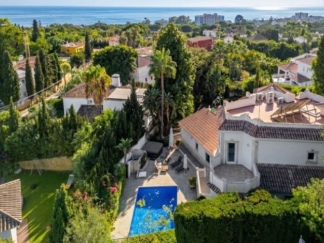 5 camera da letto Villa in vendita in El Rosario, Marbella con piscina garage - 1.695.000 € (Rif: 9826138)