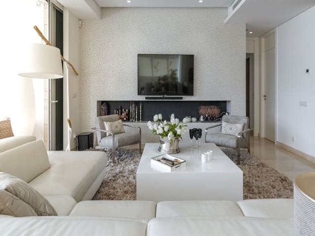 3 chambre Villa/Maison à vendre à Río Real, Marbella avec piscine garage - 2 150 000 € (Ref: 9826139)