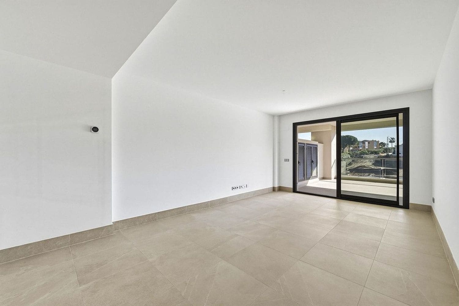 3 chambre Appartement à vendre à Casares avec piscine garage - 450 000 € (Ref: 9826949)