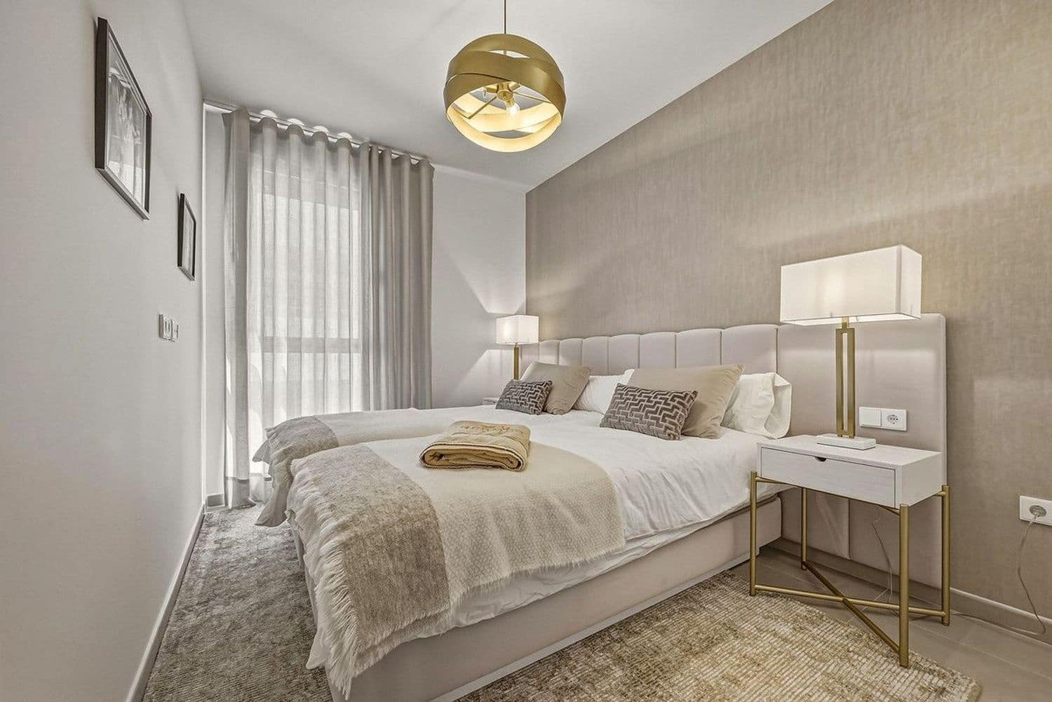 3 sypialnia Apartament na sprzedaż w New Golden Mile z basenem garażem - 520 000 € (Ref: 9840030)