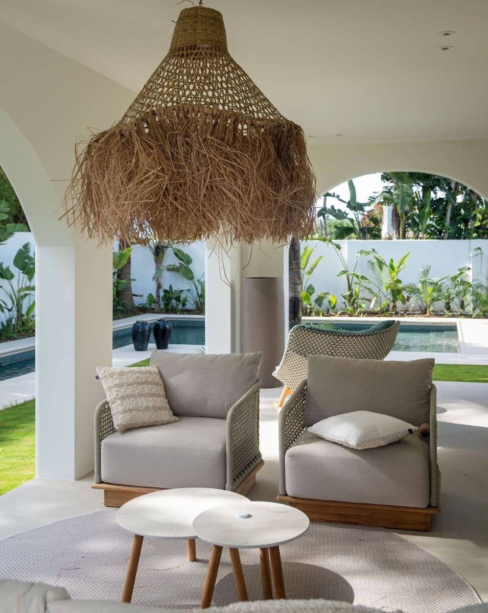5 bedroom Villa for sale in San Pedro de Alcantara with pool garage - € 4,350,000 (Ref: 9840031)