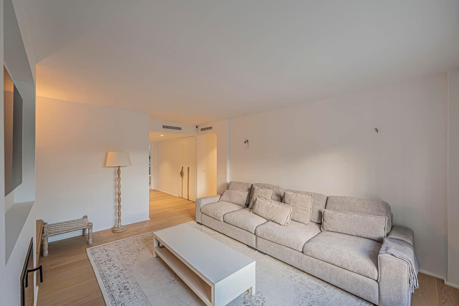 4 bedroom Townhouse for sale in San Pedro de Alcantara with garage - € 890,000 (Ref: 9840760)
